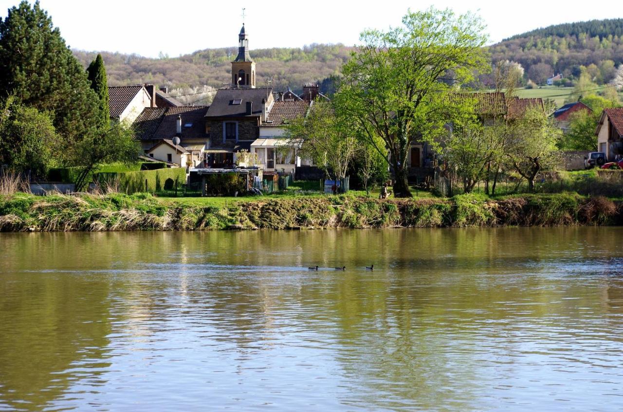 Le Doux Rivage, Proche De Charleville, Jardin Et Acces A La Voie Verte Joigny-sur-Meuse Εξωτερικό φωτογραφία